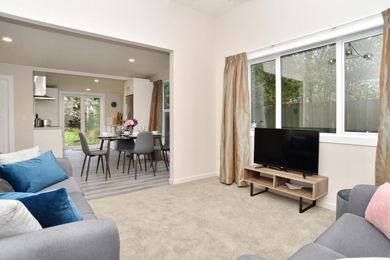 Albemarle Villa - Christchurch Holiday Homes Luaran gambar