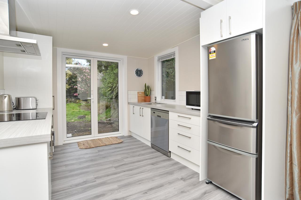 Albemarle Villa - Christchurch Holiday Homes Luaran gambar