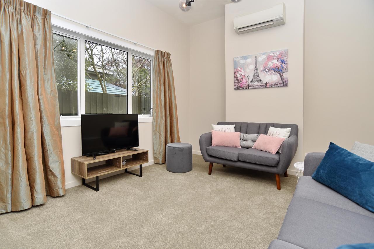 Albemarle Villa - Christchurch Holiday Homes Luaran gambar